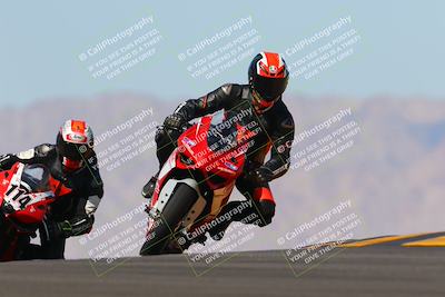 media/Oct-08-2022-SoCal Trackdays (Sat) [[1fc3beec89]]/Turn 9 (1pm)/